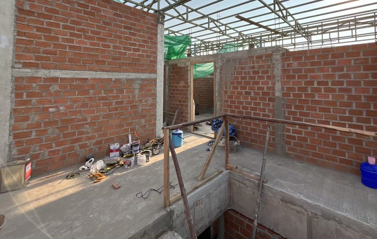 2.1 Inspect the Wall Construction and Roof Installation